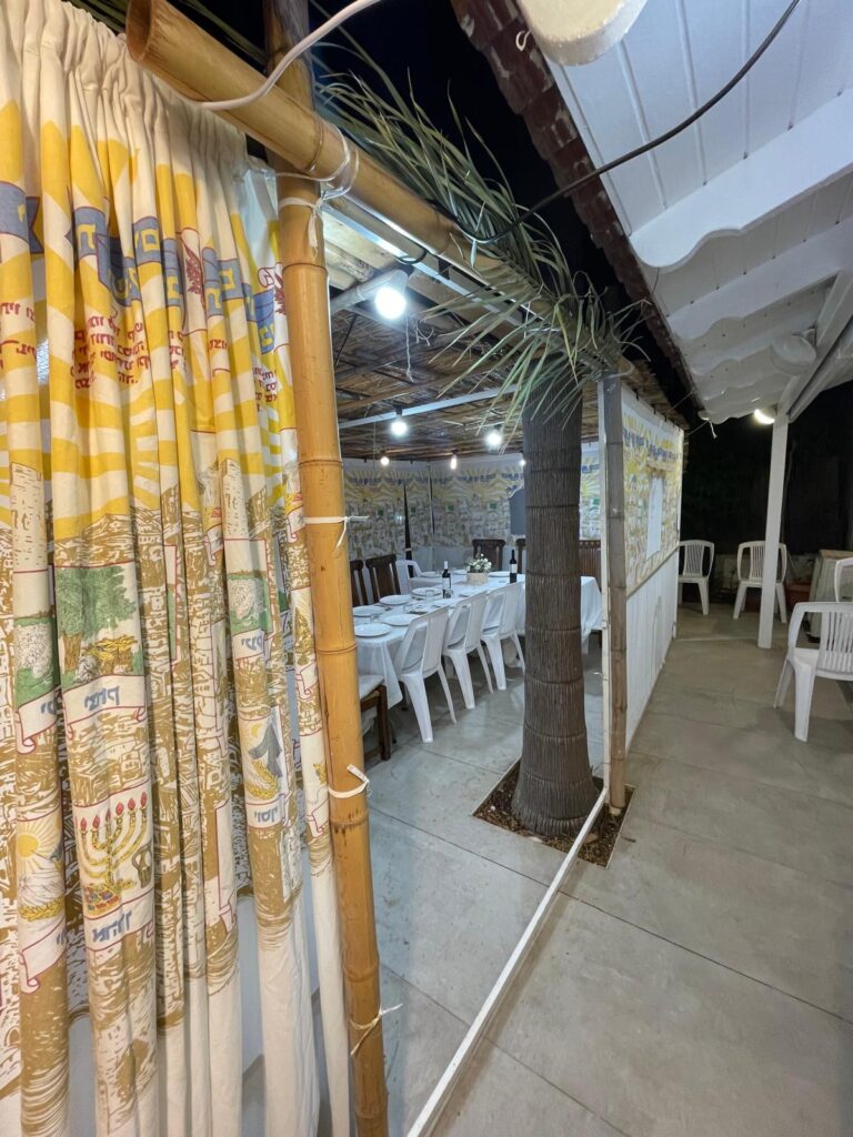 בהרי ירושלים ת.ב.ע מאושרת למלון 100 חדרים עם נוף יפה מאד.