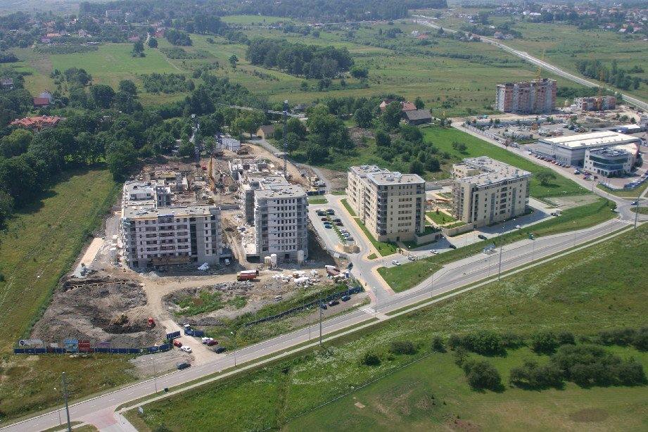 בעיר מרכזית בצפון הארץ, מוצעות 2 קרקעות סה”כ כ- 80 דונם למכירה :